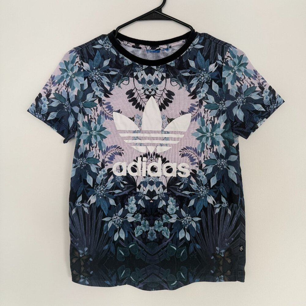 Adidas shirt- Romantic Woods